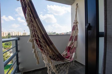 Apartamento para alugar com 72m², 3 quartos e 1 vagaVaranda