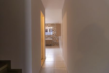 Casa para alugar com 75m², 2 quartos e 1 vagaCorredor