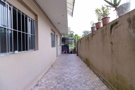 Casa para alugar com 75m², 2 quartos e 1 vagaQuintal