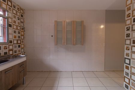 Casa para alugar com 75m², 2 quartos e 1 vagaCozinha
