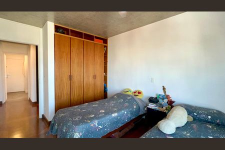 Apartamento para alugar com 150m², 3 quartos e 2 vagasQuarto 2