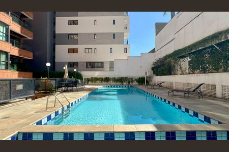 Apartamento para alugar com 150m², 3 quartos e 2 vagasPiscina