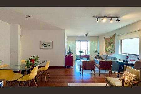 Apartamento para alugar com 150m², 3 quartos e 2 vagasSala