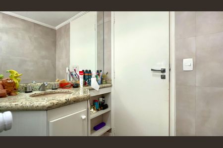 Apartamento para alugar com 150m², 3 quartos e 2 vagasBanheiro