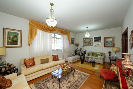 Apartamento à venda com 200m², 4 quartos e 3 vagasSALA