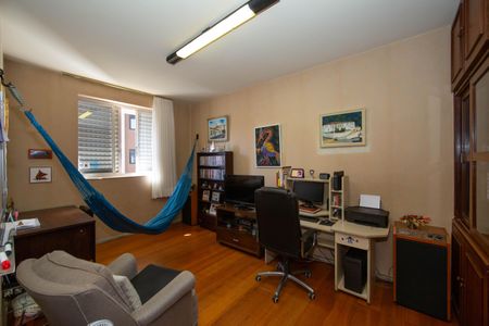 Apartamento à venda com 200m², 4 quartos e 3 vagasQUARTO4