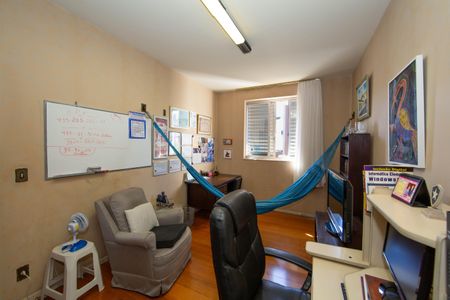 Apartamento à venda com 200m², 4 quartos e 3 vagasQUARTO4