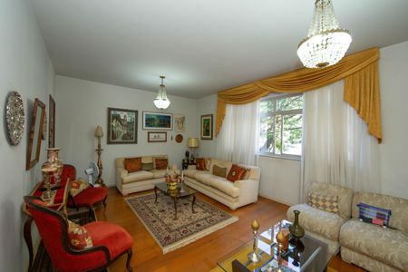 Apartamento à venda com 200m², 4 quartos e 3 vagasSALA