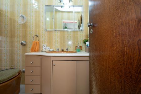 Apartamento à venda com 200m², 4 quartos e 3 vagasBANHEIRO1