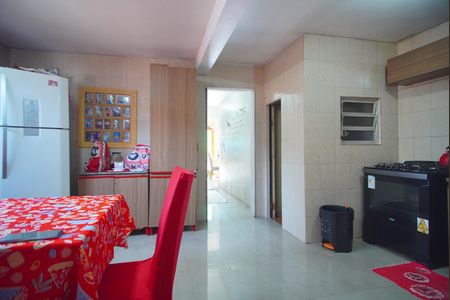 Casa à venda com 300m², 4 quartos e 2 vagasCozinha