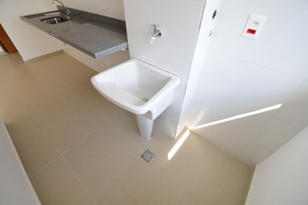 Apartamento à venda com 63m², 2 quartos e 1 vagaÁrea de Serviço