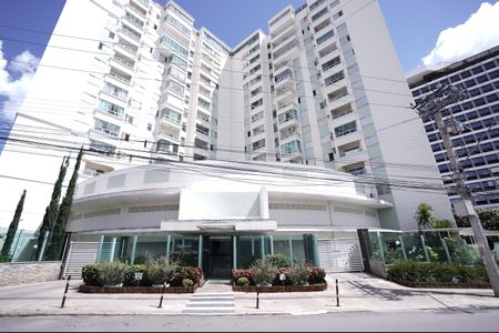 Apartamento para alugar com 86m², 3 quartos e 2 vagas