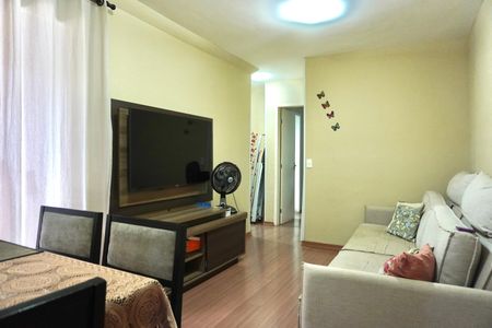 Apartamento à venda com 2 quartos, 56m² em Pompéia, Belo Horizonte