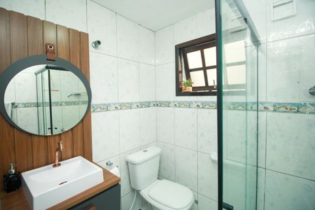 Casa à venda com 160m², 3 quartos e 1 vagaBanheiro
