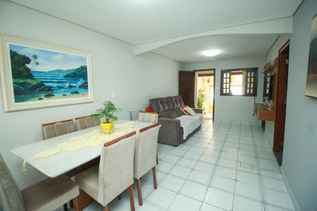 Casa à venda com 160m², 3 quartos e 1 vagaSala de Jantar