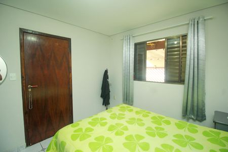 Casa à venda com 160m², 3 quartos e 1 vagaQuarto 2