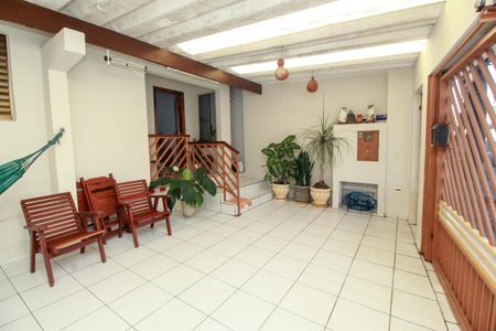 Casa à venda com 160m², 3 quartos e 1 vagaGaragem
