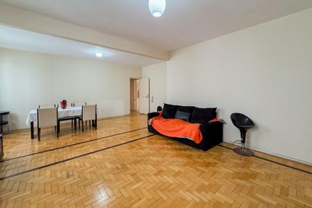 Apartamento à venda com 145m², 4 quartos e 1 vaga