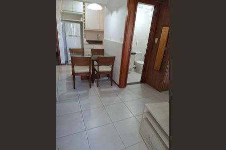 Apartamento para alugar com 51m², 1 quarto e 1 vagaSala