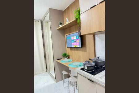 Sala de apartamento para alugar com 1 quarto, 51m² em Caminho das Árvores, Salvador