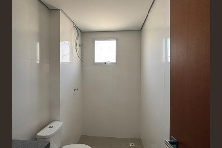 Banheiro de apartamento para alugar com 1 quarto, 30m² em Vila Monte Alegre, São Paulo