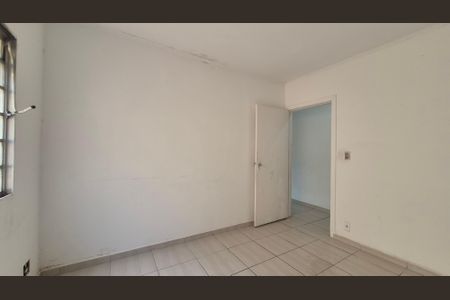 Casa para alugar com 174m², 4 quartos e 1 vagaQuarto