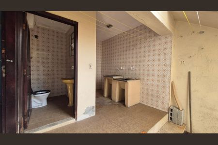 Casa para alugar com 174m², 4 quartos e 1 vagaArea de serviço