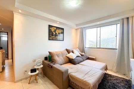 Apartamento à venda com 56m², 2 quartos e 1 vaga Apartamento à venda com 56m², 2 quartos e 1 vagaSala