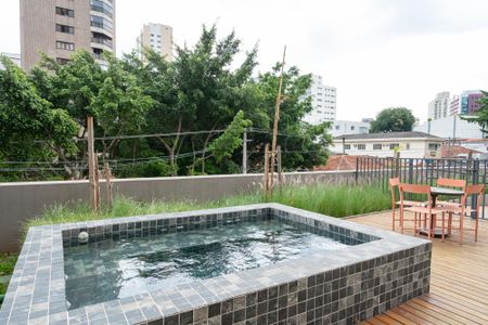 Studio para alugar com 26m², 1 quarto e sem vagaPiscina