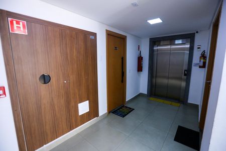 Apartamento para alugar com 42m², 2 quartos e 1 vagaHall de entrada