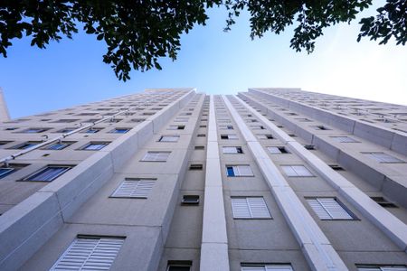Apartamento para alugar com 42m², 2 quartos e 1 vagaFachada do Prédio