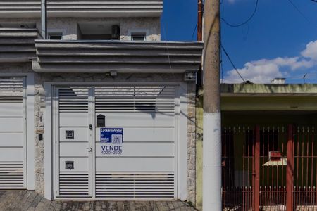 Casa à venda com 113m², 3 quartos e 2 vagasPlaca