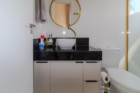 Casa à venda com 113m², 3 quartos e 2 vagasBanheiro da Suíte 2