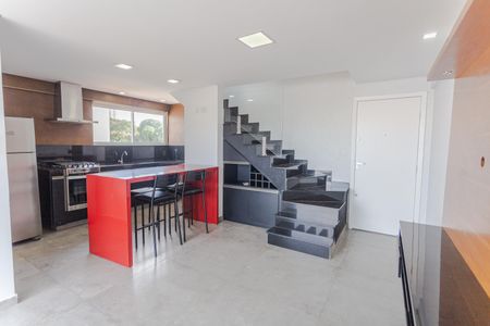 Sala de apartamento à venda com 1 quarto, 108m² em Floresta, Belo Horizonte