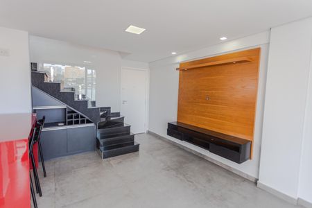 Sala de apartamento à venda com 1 quarto, 108m² em Floresta, Belo Horizonte