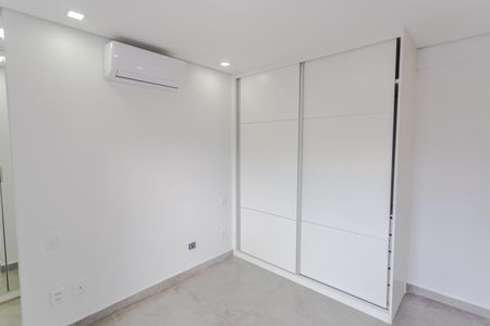 Apartamento à venda com 108m², 1 quarto e 1 vaga Apartamento à venda com 108m², 1 quarto e 1 vagaSuíte na Cobertura