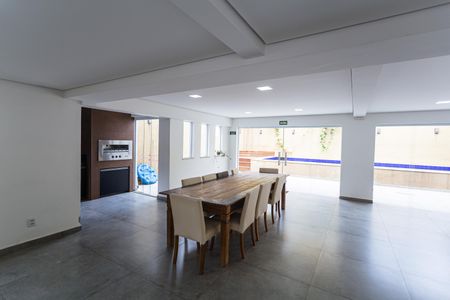 Apartamento à venda com 108m², 1 quarto e 1 vaga Apartamento à venda com 108m², 1 quarto e 1 vagaÁrea Comum - Salão de Festas