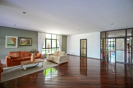 Apartamento à venda com 246m², 4 quartos e 4 vagasSala de Espera