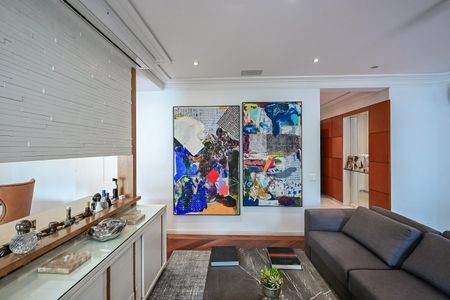 Apartamento à venda com 246m², 4 quartos e 4 vagasSala