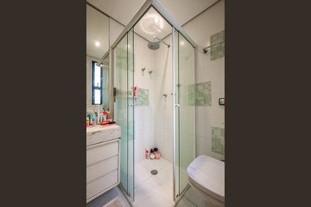 Apartamento à venda com 246m², 4 quartos e 4 vagasBanheiro Suíte 2