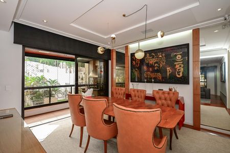 Apartamento à venda com 246m², 4 quartos e 4 vagasSala de Jantar