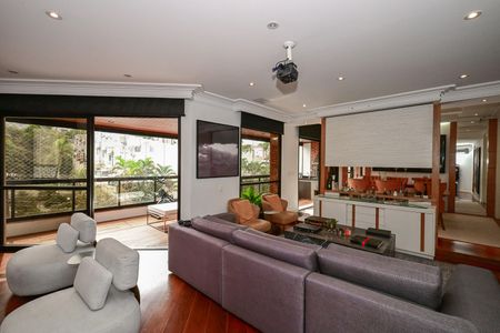 Apartamento à venda com 246m², 4 quartos e 4 vagasSala