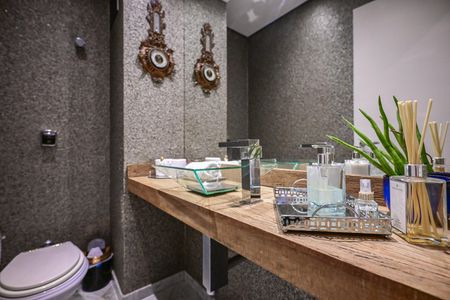 Apartamento à venda com 246m², 4 quartos e 4 vagasLavabo