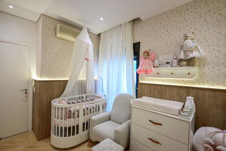 Apartamento à venda com 246m², 4 quartos e 4 vagasQuarto 1