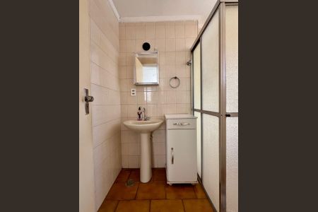 Banheiro de apartamento para alugar com 1 quarto, 30m² em Vila Itapura, Campinas