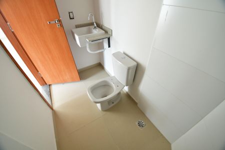 Apartamento à venda com 75m², 2 quartos e 1 vagaBanheiro Social