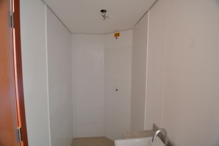 Apartamento à venda com 75m², 2 quartos e 1 vagaBanheiro Suíte