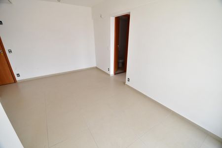 Apartamento à venda com 75m², 2 quartos e 1 vagaSala