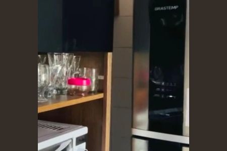 Apartamento à venda com 55m², 2 quartos e 1 vaga Apartamento à venda com 55m², 2 quartos e 1 vagaCozinha