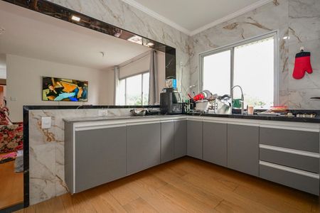 Apartamento para alugar com 92m², 2 quartos e 1 vagaCozinha